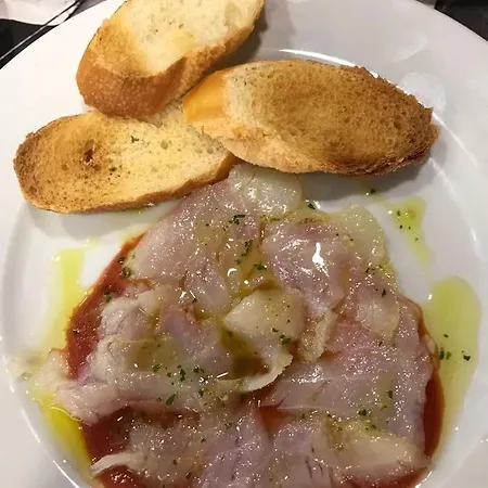 Del Mar بيت ضيافة 2*